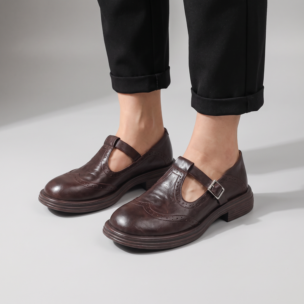 Women's Mary Jane Pumps with Brogue Detailing