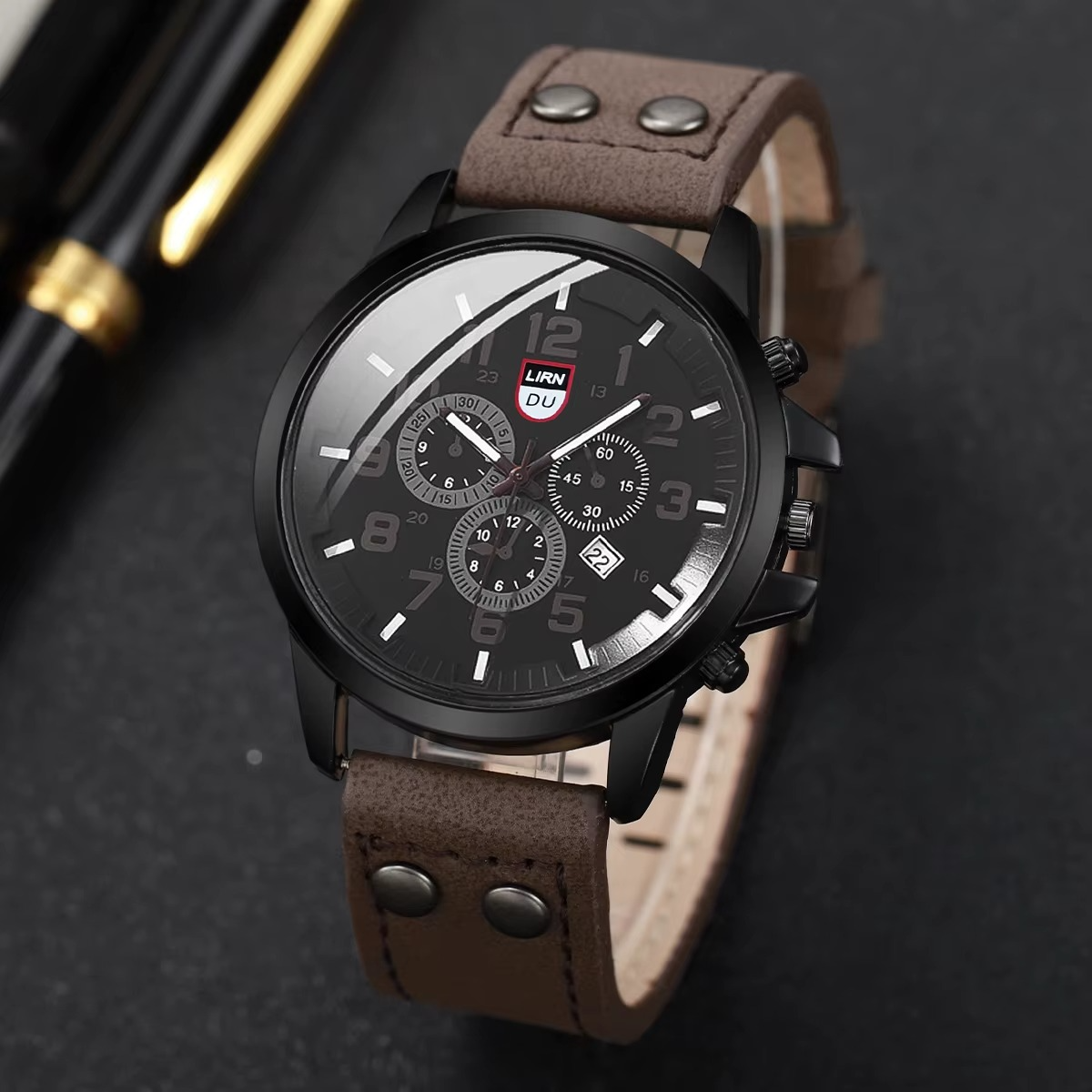 Men's Leather Quartz Watch with Slim Build and Versatile Style