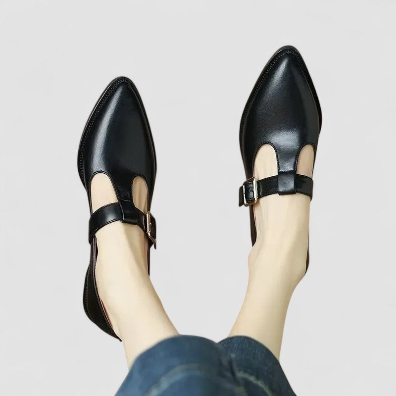 Women's Mary Jane Shoes with Softly Contoured Toe and Low Block Heel