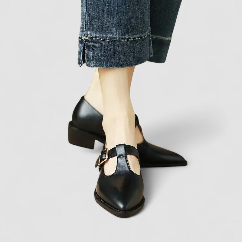 Women's Mary Jane Shoes with Softly Contoured Toe and Low Block Heel