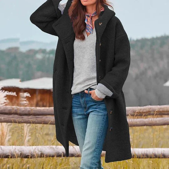 Women's Winter Coat with Insulated Lining and Raised Collar