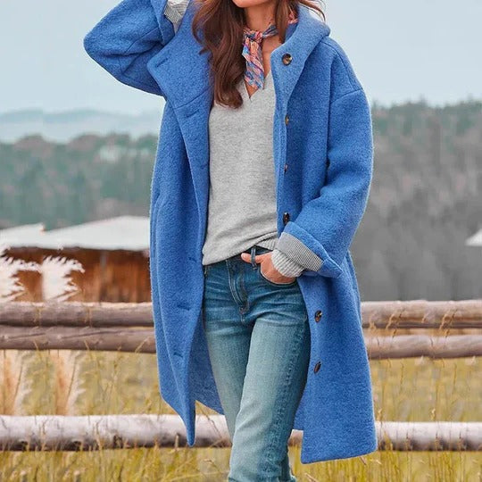 Women's Winter Coat with Insulated Lining and Raised Collar